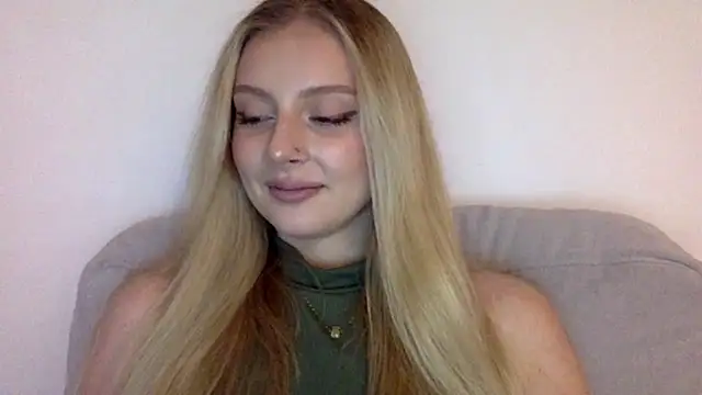 MayaWetDream online show from 02.10.26