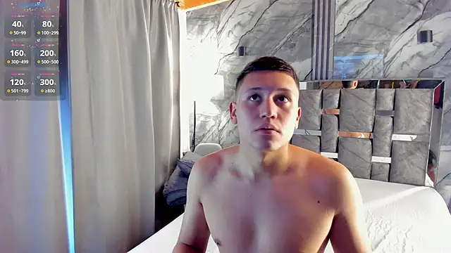 Snapshot of Manson_and_Zoe chatting on 02.28.26 Manson and Zoe online show from 02.28.26