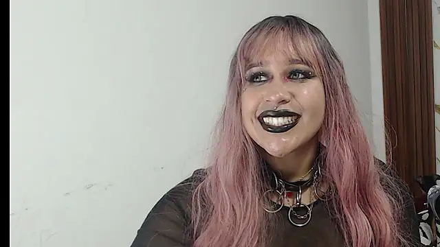 Snapshot of valen_ros chatting on 03.01.26 valen ros online show from 03.01.26