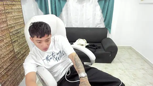 Wesleey-Boy online show from 02.17.26