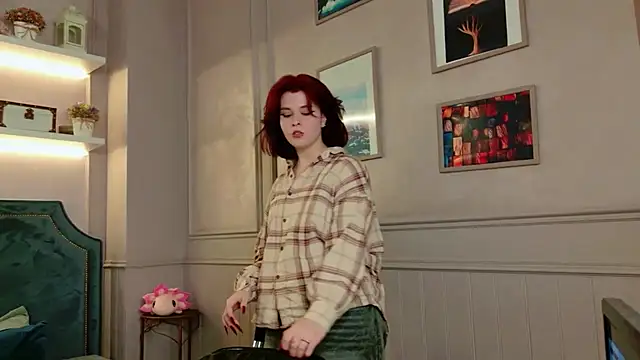 Milana Bold online show from 05.22.26