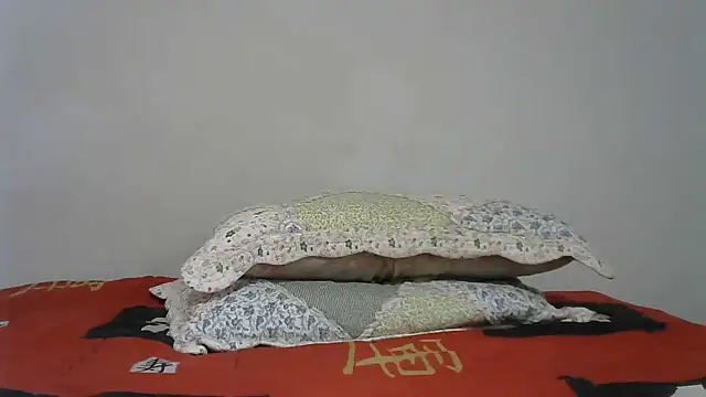 Snapshot of Branca_milf chatting on 07.05.26 Branca milf online show from 07.05.26