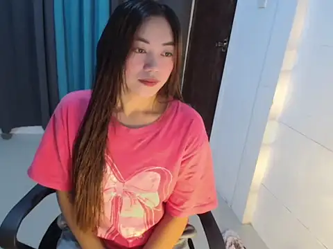 babydenxx69 online show from 04.15.26