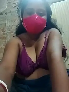 Snapshot of Puja_9999 chatting on 07.19.26 Puja 9999 online show from 07.19.26