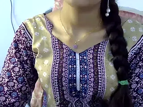 Mehaak  online show from 03.25.26