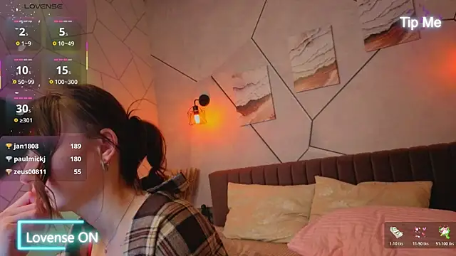 Snapshot of _Kiki_angel_ chatting on 03.27.26 Kiki angel online show from 03.27.26