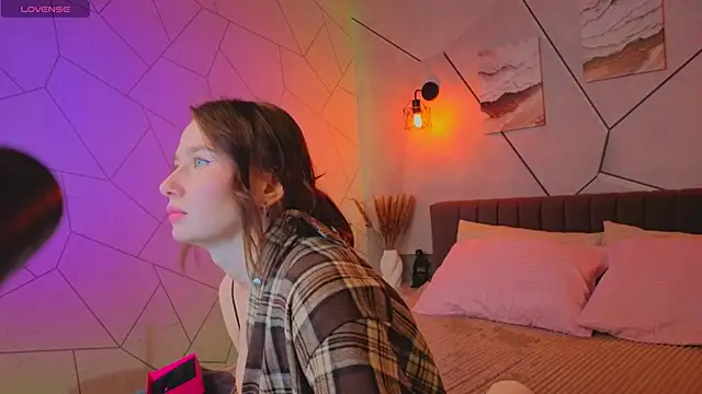 Snapshot of _Kiki_angel_ chatting on 03.28.26 Kiki angel online show from 03.28.26