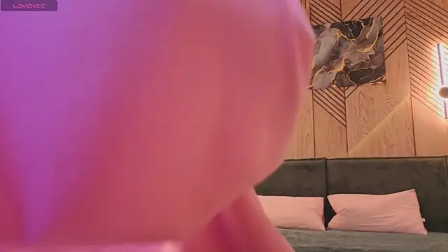 Snapshot of _Kiki_angel_ chatting on 04.10.26 Kiki angel online show from 04.10.26