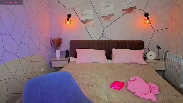 Snapshot of _Kiki_angel_ chatting on 04.11.26 Kiki angel online show from 04.11.26