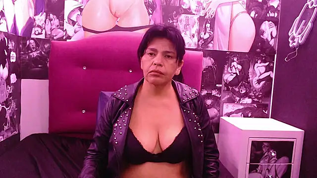 Snapshot of jennifer_0717 chatting on 02.15.26 jennifer 0717 online show from 02.15.26