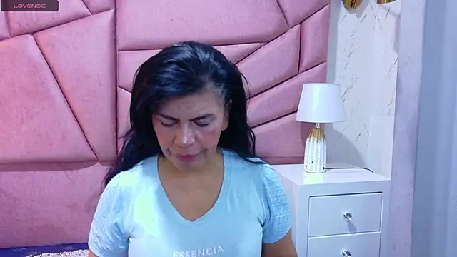 Snapshot of jennifer_0717 chatting on 04.02.26 jennifer 0717 online show from 04.02.26