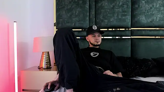 GaelyCoral online show from 04.09.26