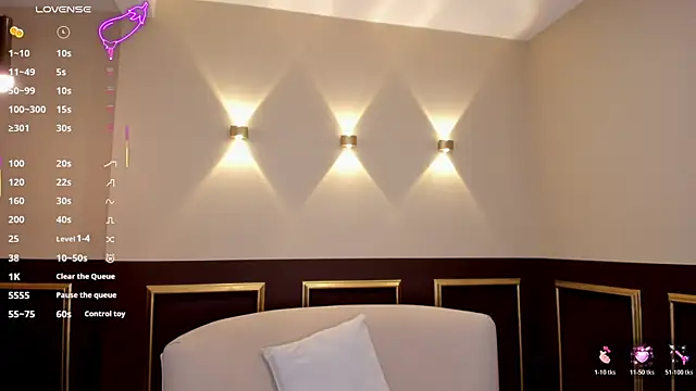 Snapshot of Josieskies_ chatting on 02.13.26 Josieskies online show from 02.13.26