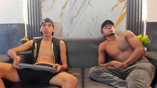 Jeanpieroo26 online show from 04.10.26