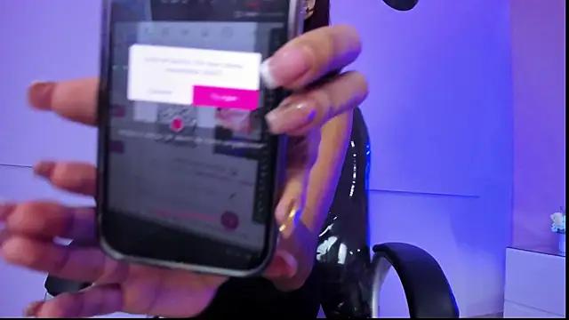 Snapshot of Emma_Hearts chatting on 02.06.26 Emma Hearts online show from 02.06.26