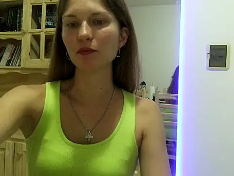 Snapshot of Serafina- chatting on 02.19.26 Serafina- online show from 02.19.26