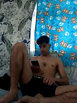 Snapshot of baby_22cm chatting on 05.07.26 baby 22cm online show from 05.07.26