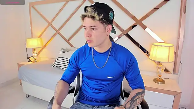 rayan linxx online show from 02.17.26