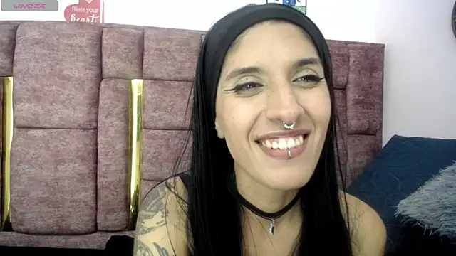 Snapshot of FRANCESCA_LOVE_ chatting on 06.03.26 FRANCESCA LOVE online show from 06.03.26
