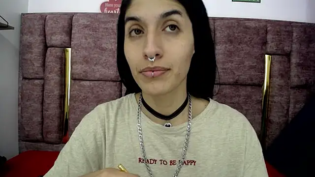 Snapshot of FRANCESCA_LOVE_ chatting on 06.11.26 FRANCESCA LOVE online show from 06.11.26