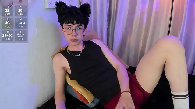 Demian Hush online show from 04.12.26