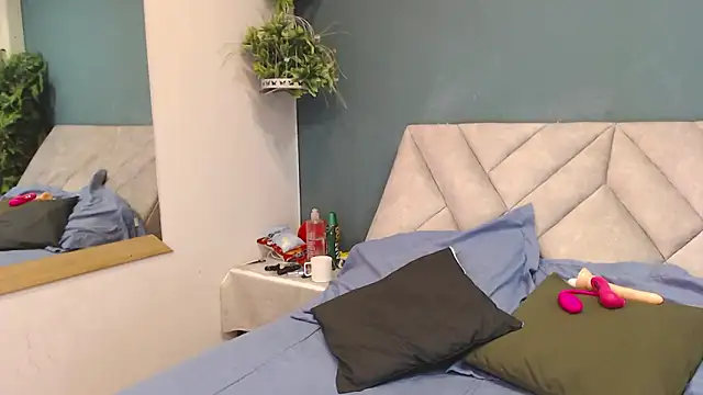 AmelieLux online show from 03.02.26