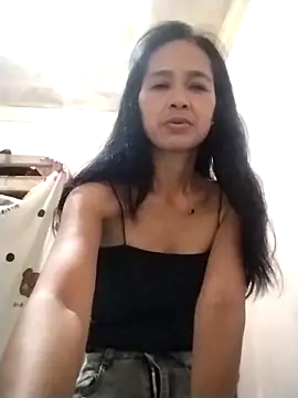 Snapshot of sweet_maxine44 chatting on 05.08.26 sweet maxine44 online show from 05.08.26