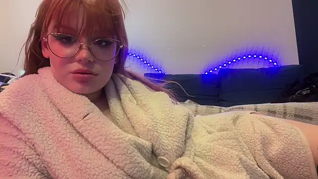 Sophiirose online show from 04.30.26