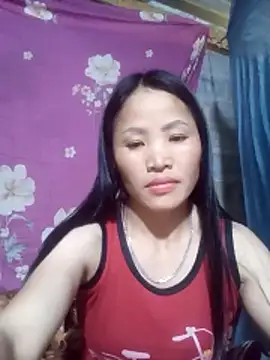 Snapshot of nhynhy11 chatting on 02.19.26 nhynhy11 online show from 02.19.26