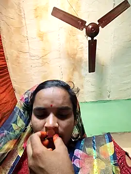 Snapshot of BIG_CHAHAT chatting on 02.28.26 BIG CHAHAT online show from 02.28.26