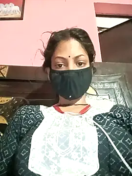 Snapshot of BIG_QWEEN_NO1 chatting on 04.15.26 BIG QWEEN NO1 online show from 04.15.26