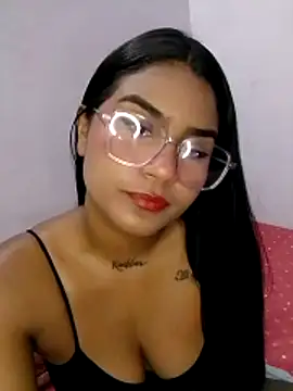 Snapshot of Zoe_Renata chatting on 02.11.26 Zoe Renata online show from 02.11.26