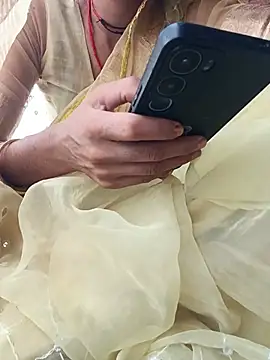 Komal4050 online show from 06.18.26