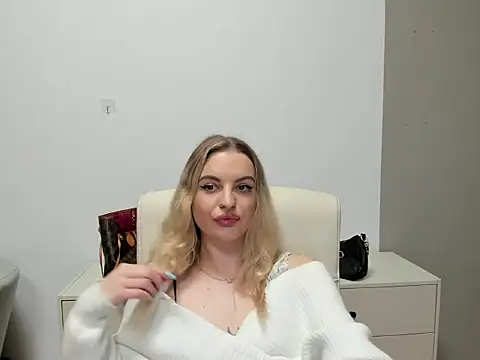 BlankaXCute online show from 02.10.26