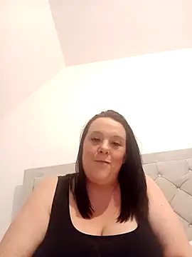 louisa36 online show from 02.24.26