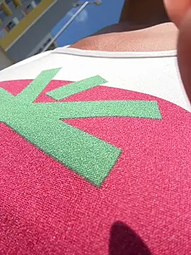 RachelWeisz  online show from 04.04.26