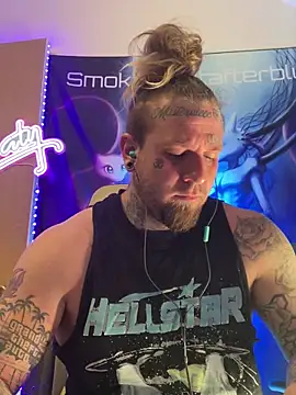 Smokebluntafterblunt online show from 02.14.26