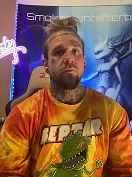 Smokebluntafterblunt online show from 02.19.26