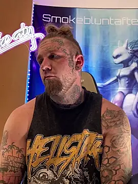 Snapshot of Smokebluntafterblunt chatting on 03.02.26 Smokebluntafterblunt online show from 03.02.26