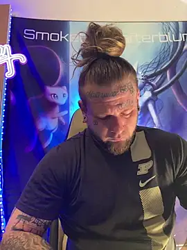Snapshot of Smokebluntafterblunt chatting on 03.10.26 Smokebluntafterblunt online show from 03.10.26