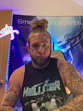 Snapshot of Smokebluntafterblunt chatting on 03.22.26 Smokebluntafterblunt online show from 03.22.26