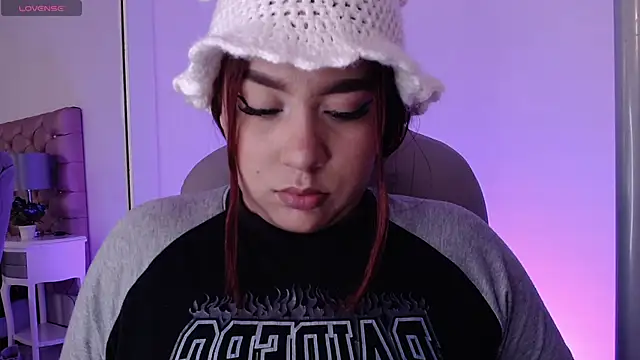 Snapshot of Wen_01 chatting on 02.20.26 Wen 01 online show from 02.20.26