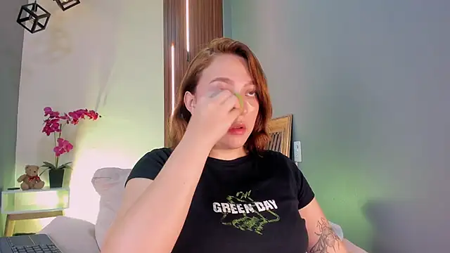 SimonaStar online show from 02.26.26