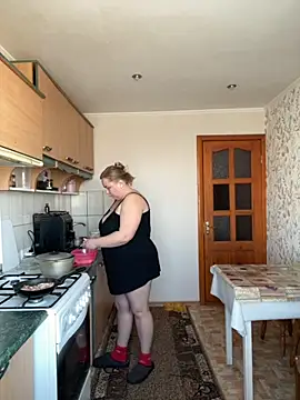 Snapshot of Mommy-girl-Lola chatting on 02.10.26 Mommy-girl-Lola online show from 02.10.26