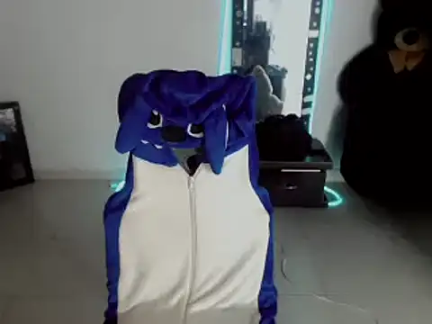 Snapshot of nebullax_mcqueen chatting on 03.01.26 nebullax mcqueen online show from 03.01.26