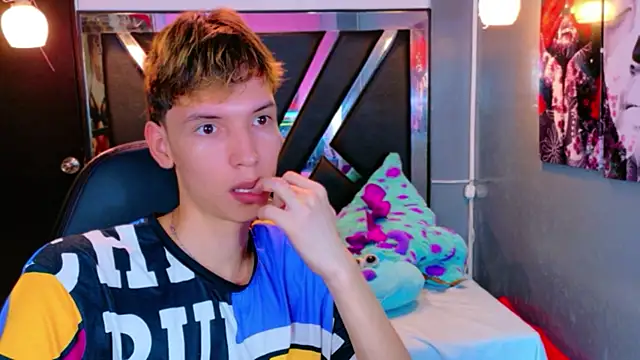 Snapshot of Liam_Green1 chatting on 02.22.26 Liam Green1 online show from 02.22.26