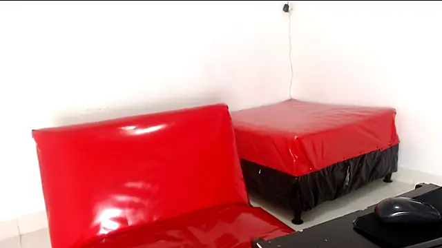 Snapshot of valeryskinnyvagi chatting on 04.19.26 valeryskinnyvagi online show from 04.19.26