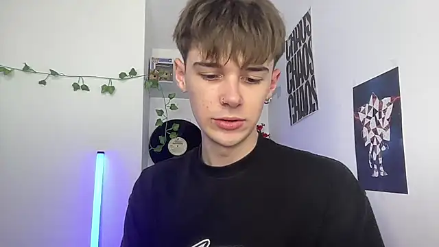 YourMilkyGuy online show from 04.07.26