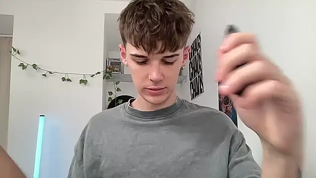 YourMilkyGuy online show from 07.02.26