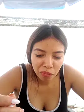 Ariana Castillo   online show from 02.21.26